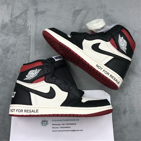 authentic jordan 1 front view.